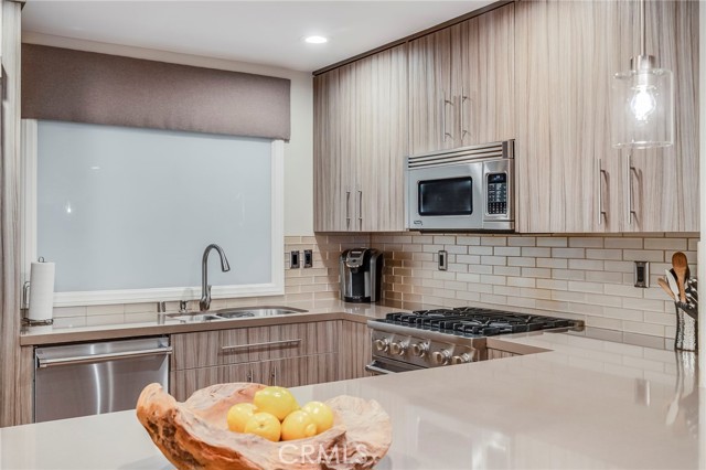 Detail Gallery Image 18 of 19 For 247 Calliope St, Laguna Beach,  CA 92651 - 3 Beds | 2 Baths