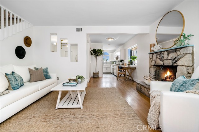 1506 Harper Avenue, Redondo Beach, California 90278, 4 Bedrooms Bedrooms, ,1 BathroomBathrooms,Residential,Sold,Harper,SB21222844