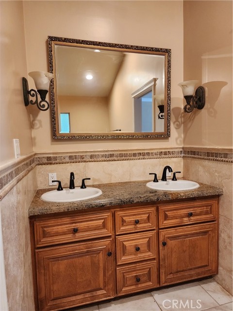 Detail Gallery Image 13 of 15 For 945 Singing Wood Dr, Arcadia,  CA 91006 - 5 Beds | 4 Baths