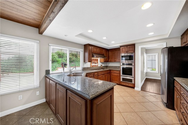 Detail Gallery Image 15 of 51 For 17440 Olive Tree Cir, Yorba Linda,  CA 92886 - 4 Beds | 2/1 Baths