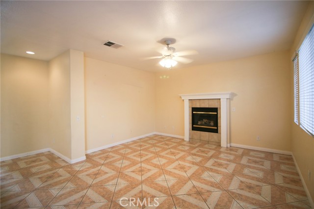 Detail Gallery Image 10 of 33 For 31592 Palomar Rd, Menifee,  CA 92584 - 5 Beds | 2/1 Baths