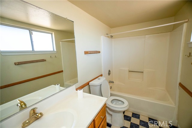 Detail Gallery Image 30 of 56 For 7795 Oakwood, Hesperia,  CA 92345 - 3 Beds | 2 Baths