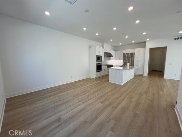 179 Sawbuck, Irvine CA: https://media.crmls.org/medias/3c28a6d9-f614-4ba6-955e-1efd5e7f43a1.jpg