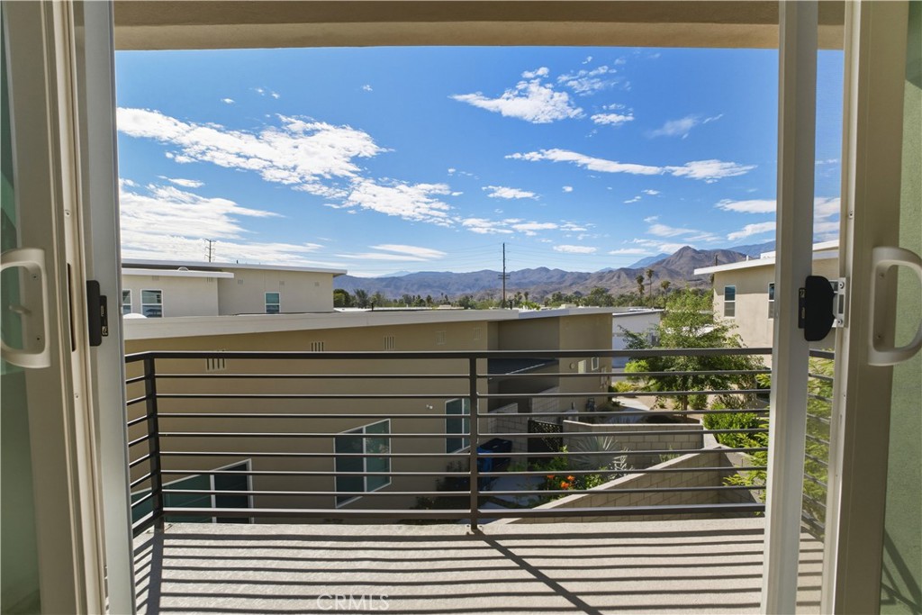 MLS #OC25225551 image #18