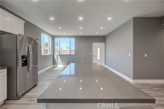 3626 S Cimarron Street, Los Angeles CA: https://media.crmls.org/medias/3c28b72f-3ebf-4056-8ea2-d879cd910d6c.jpg