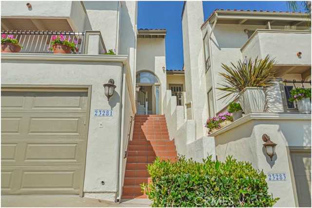 Detail Gallery Image 2 of 37 For 23281 Pompeii Dr, Dana Point,  CA 92629 - 3 Beds | 2/1 Baths