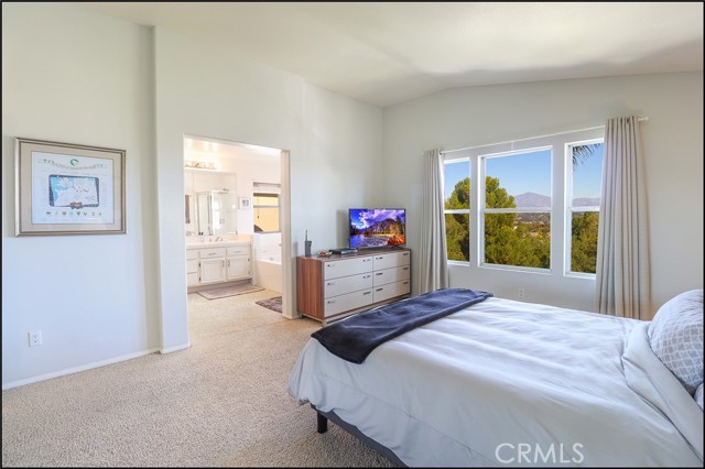 Detail Gallery Image 15 of 28 For 81 Cottage Ln, Aliso Viejo,  CA 92656 - 3 Beds | 2/1 Baths