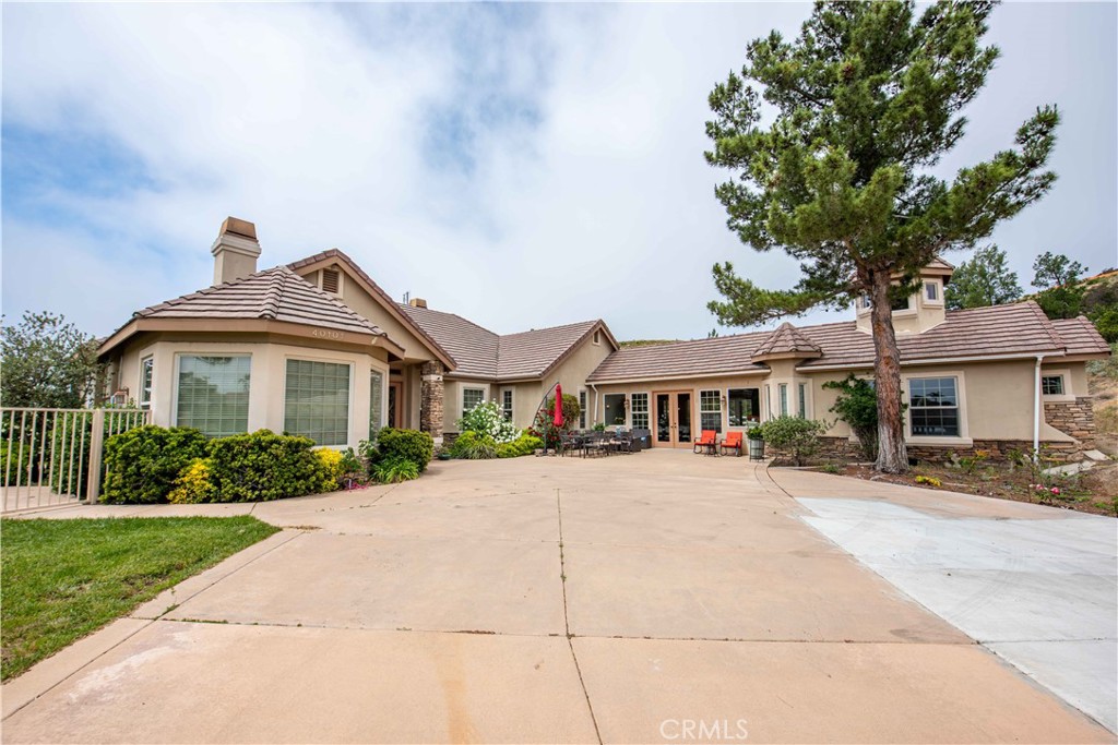 40101 Calle Bandido, Murrieta, CA 92562