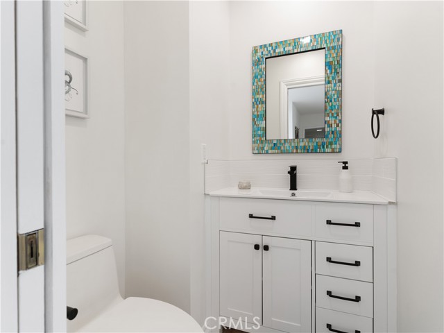 7 Roanwood Drive, Rolling Hills Estates, California 90274, 5 Bedrooms Bedrooms, ,3 BathroomsBathrooms,Residential,Sold,Roanwood,PV23113404