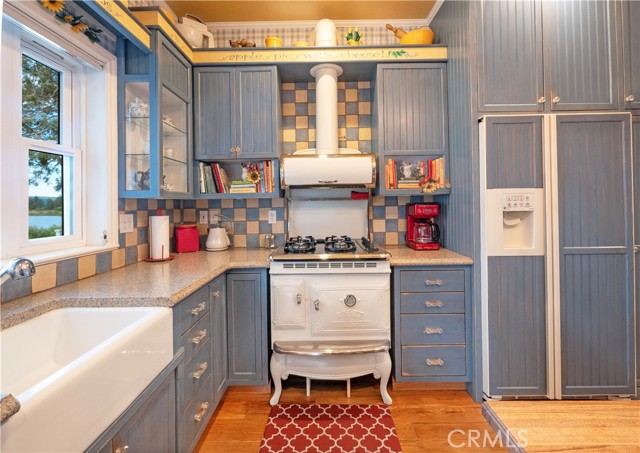 Detail Gallery Image 15 of 75 For 42425 Bear Loop, Big Bear Lake,  CA 92314 - 3 Beds | 3/1 Baths