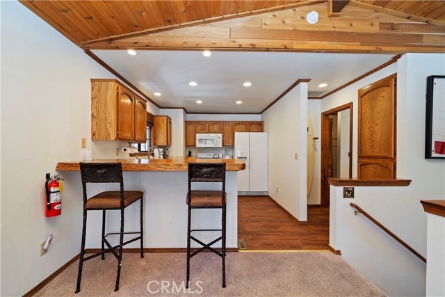 Detail Gallery Image 26 of 40 For 42422 Tioga Dr, Big Bear Lake,  CA 92315 - 3 Beds | 2 Baths