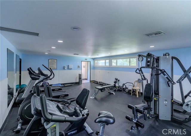 Detail Gallery Image 18 of 27 For 12200 Montecito Rd #D320,  Seal Beach,  CA 90740 - 1 Beds | 1 Baths