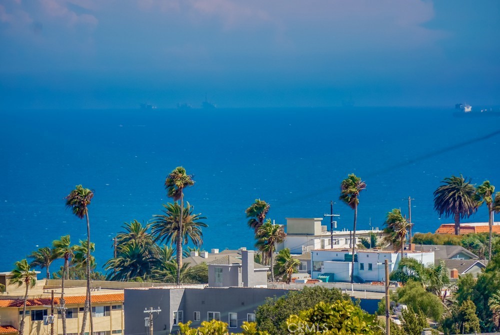 https://media.crmls.org/medias/3c2b964c-2261-4d8e-b061-690bfb58f5f8.jpg?preset=X-Large