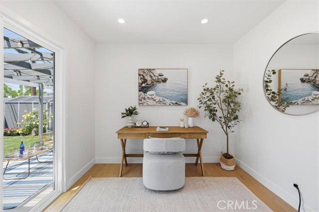 2720 Spreckels Lane, Redondo Beach, California 90278, 3 Bedrooms Bedrooms, ,1 BathroomBathrooms,Residential,For Sale,Spreckels,SB26087199