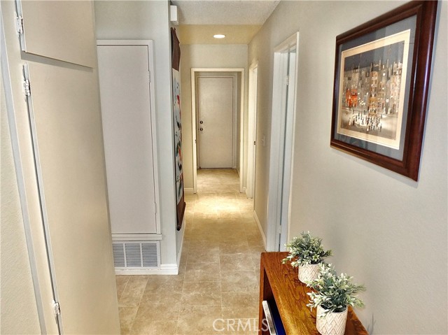 Detail Gallery Image 21 of 42 For 16070 Caribou St, Fountain Valley,  CA 92708 - 4 Beds | 2 Baths