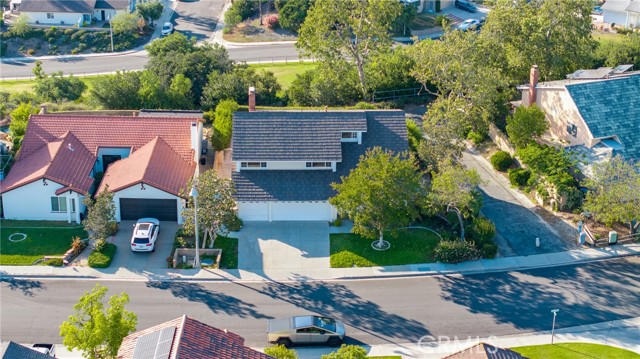 27591 Cenajo, Mission Viejo CA: https://media.crmls.org/medias/3c2c6624-927b-4317-a2e5-bfc234d31db6.jpg