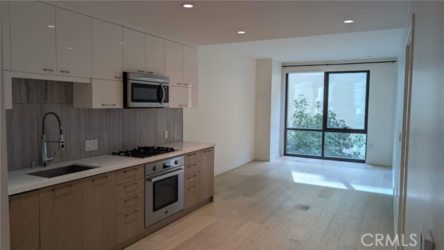 Detail Gallery Image 4 of 12 For 400 S Broadway #922,  Los Angeles,  CA 90013 - 1 Beds | 1 Baths