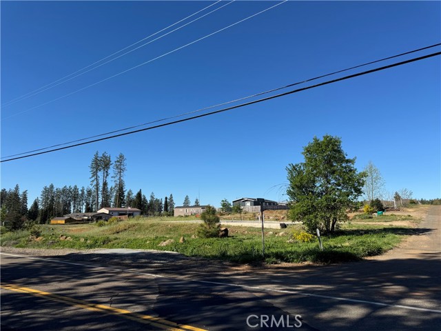 Detail Gallery Image 4 of 5 For 1720 Timber Ln, Paradise,  CA 95969 - – Beds | – Baths