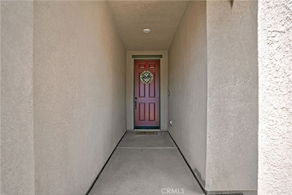 https://media.crmls.org/medias/3c2d7ba1-22b5-4ea0-a5cc-5b27f49ad8ee.jpg?preset=X-Large