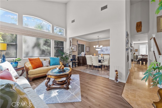 Detail Gallery Image 11 of 56 For 21736 Redwood Canyon, Saugus,  CA 91390 - 4 Beds | 4 Baths