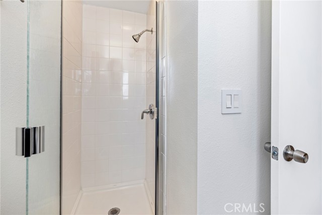 Detail Gallery Image 23 of 30 For 5255 Bellingham Ave #214,  Valley Village,  CA 91607 - 3 Beds | 3 Baths