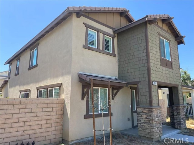 3911 S St Albert Paseo, Ontario CA: https://media.crmls.org/medias/3c2f5d17-91bd-44a3-a8e1-bb37931af6ef.jpg