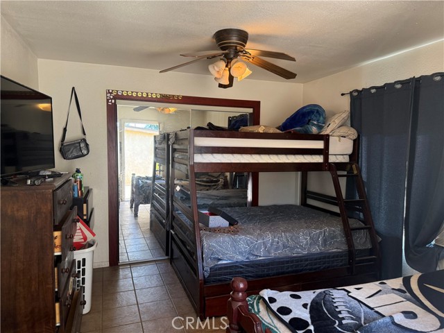 4176 Agate Street, Jurupa Valley CA: https://media.crmls.org/medias/3c305a3c-0ca7-4bd4-bee9-fffb64a5d34f.jpg