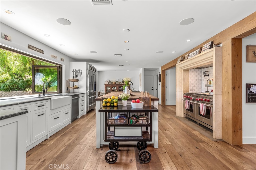 MLS #SR26190561 image #9
