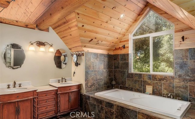 Detail Gallery Image 25 of 43 For 5935 Aluffo, Paso Robles,  CA 93446 - 5 Beds | 3/1 Baths