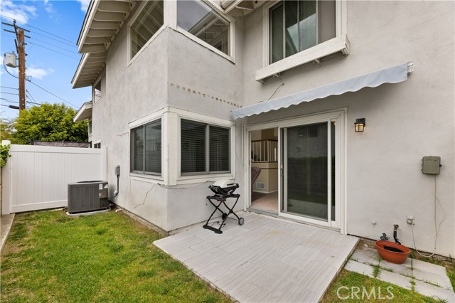 Detail Gallery Image 20 of 22 For 14684 Holt Ave, Tustin,  CA 92780 - 3 Beds | 2/1 Baths