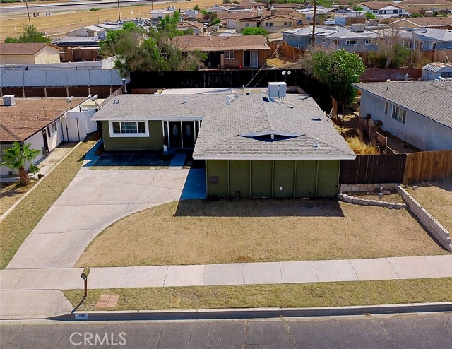 Detail Gallery Image 2 of 34 For 1240 E Navajo, Barstow,  CA 92311 - 3 Beds | 2 Baths