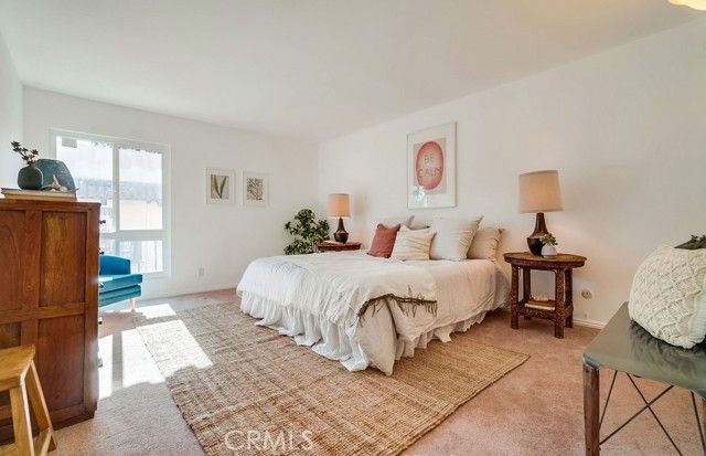 1127 E Del Mar Boulevard, Pasadena CA: https://media.crmls.org/medias/3c3381c9-c2da-48a5-aa78-181a710e61b6.jpg