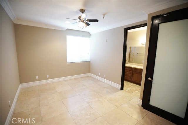18245 Burbank Boulevard, Tarzana CA: https://media.crmls.org/medias/3c3385aa-d6d5-4b3e-8a7a-57e890f6f05d.jpg