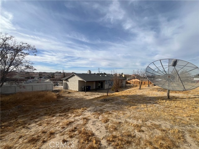 Detail Gallery Image 23 of 26 For 15889 Topango Rd, Victorville,  CA 92394 - 3 Beds | 2 Baths