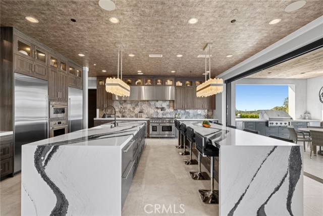 Detail Gallery Image 15 of 75 For 11 Thurston Drive, Coto de Caza,  CA 92679 - 6 Beds | 7/2 Baths