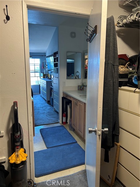 10591 Lakeside S Drive, Garden Grove CA: https://media.crmls.org/medias/3c363c96-90db-43de-8788-1962623c99ea.jpg