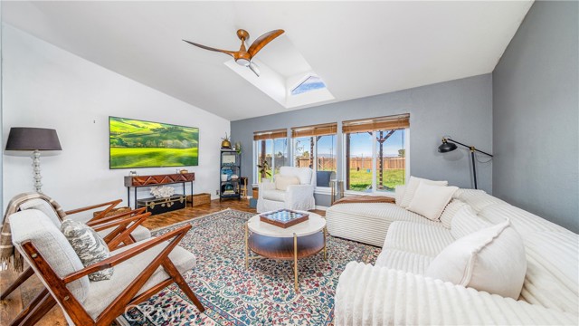 Detail Gallery Image 13 of 38 For 7843 W Avenue F, Lancaster,  CA 93536 - 3 Beds | 2 Baths