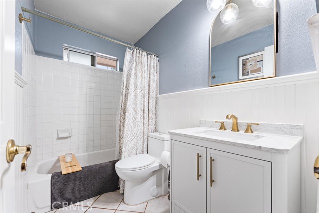 1646 E 15th Street, Santa Ana CA: https://media.crmls.org/medias/3c368b7d-6abc-4b67-b94e-cf51c1bdf528.jpg
