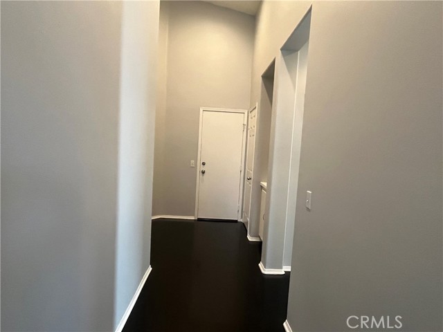 511 Shasta Drive, Corona CA: https://media.crmls.org/medias/3c369518-ed9f-4059-b6f7-448401dfe109.jpg