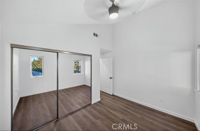 2529 Walnut photo 10