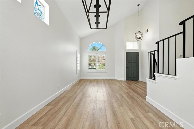 251 Royal Glen Drive, Fallbrook CA: https://media.crmls.org/medias/3c3728a7-6ea9-4fbe-8bcf-caa496ea2cc6.jpg