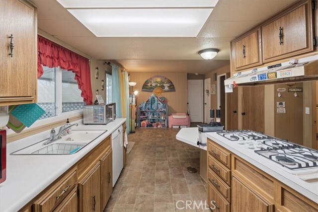 Detail Gallery Image 12 of 32 For 34111 Wildwood Canyon Rd #136,  Yucaipa,  CA 92399 - 2 Beds | 2 Baths