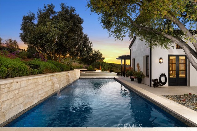 Detail Gallery Image 43 of 74 For 25 Golden Eagle, Irvine,  CA 92603 - 6 Beds | 6/1 Baths