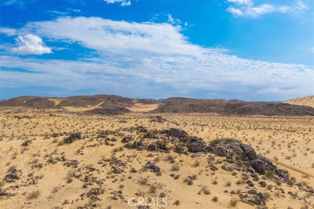 67859 Valle Vista Road, 29 Palms CA: https://media.crmls.org/medias/3c38d084-9818-4e7e-8cc3-015781ca701d.jpg