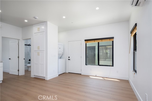 Detail Gallery Image 8 of 20 For 13756 Penn Street, Whittier,  CA 90601 - 1 Beds | 1 Baths
