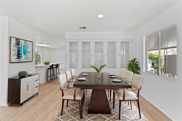 10200 Bolsa Ave, Westminster CA: https://media.crmls.org/medias/3c39f779-14b8-4d50-86e0-2650eb5dfdd5.jpg