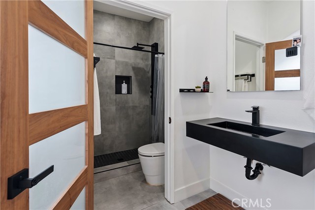 Detail Gallery Image 31 of 51 For 13331 Moorpark St #315,  Sherman Oaks,  CA 91423 - 2 Beds | 2 Baths