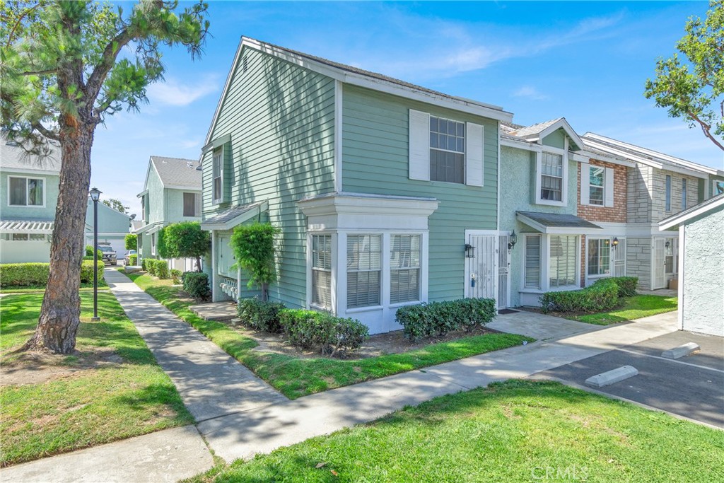 5640 Riverside Drive #91