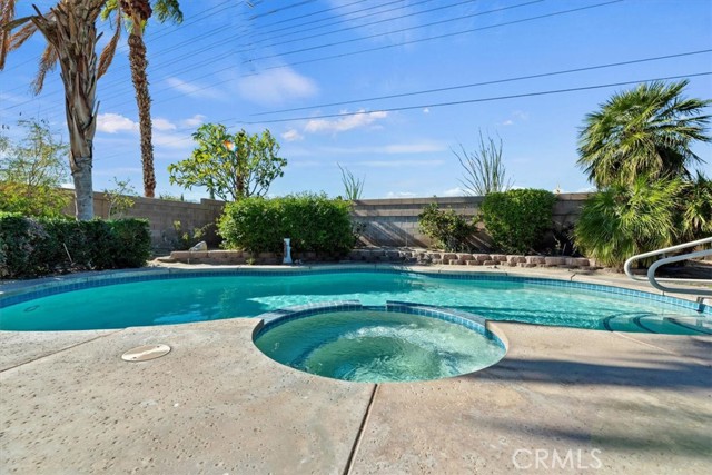 79105 Diane Drive, La Quinta CA: https://media.crmls.org/medias/3c3bd8cc-e96d-41b8-a916-d992f9bb64fc.jpg