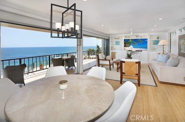31423 South Coast Hwy, Laguna Beach CA: https://media.crmls.org/medias/3c3d17f8-e84e-4262-b269-e9ae3e554e1a.jpg